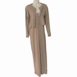 ELLE size small fits 8-10 tan ribbed maxi dress with long sleeve top 2 piece set